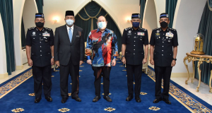 Majlis Penghadapan YDH. IG Tan Sri Acryl Sani bin Hj. Abdullah Sani (Ketua Polis Negara) Kehadapan KDYMM Sultan Muhammad V 